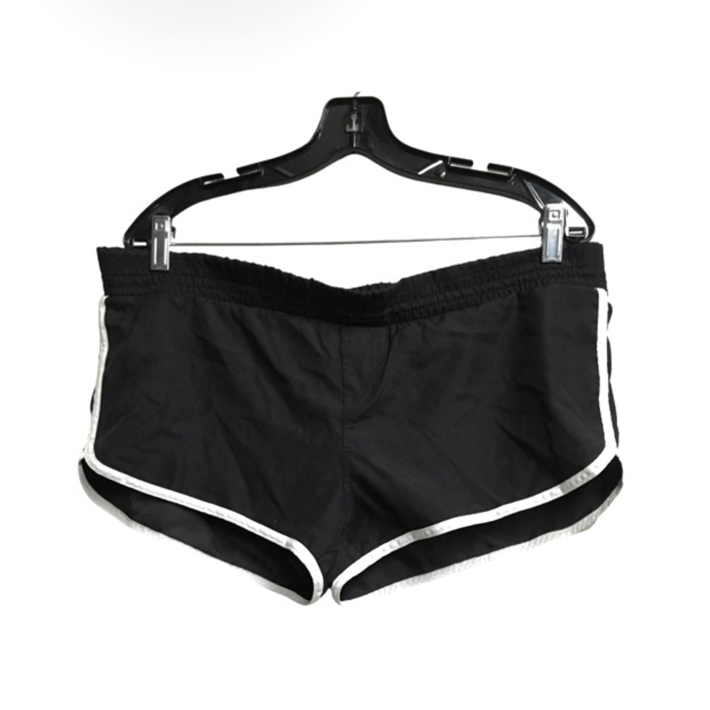 Hula Honey, unknown size, black with white stripes